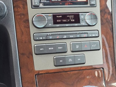 2014 Lincoln Navigator Base