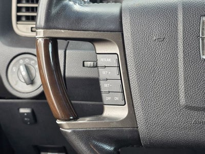 2014 Lincoln Navigator Base