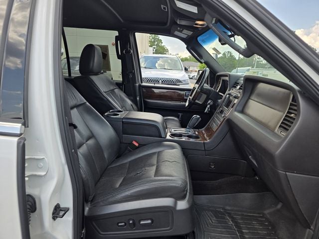 2014 Lincoln Navigator Base