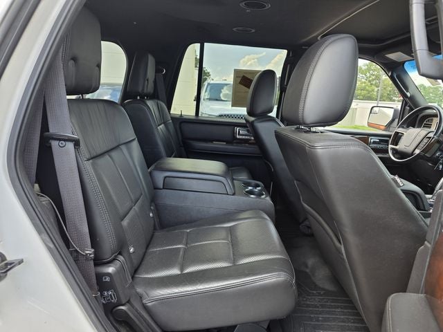 2014 Lincoln Navigator Base