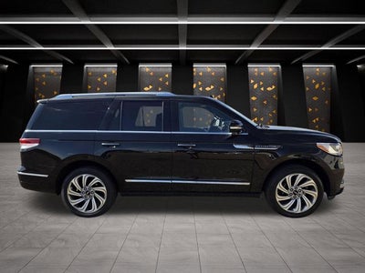 2022 Lincoln Navigator Reserve