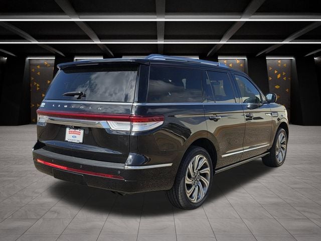 2022 Lincoln Navigator Reserve