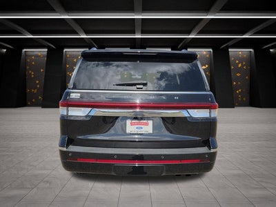 2022 Lincoln Navigator Reserve