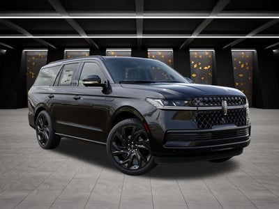 2027 Lincoln Navigator Reserve