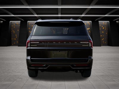 2027 Lincoln Navigator Reserve