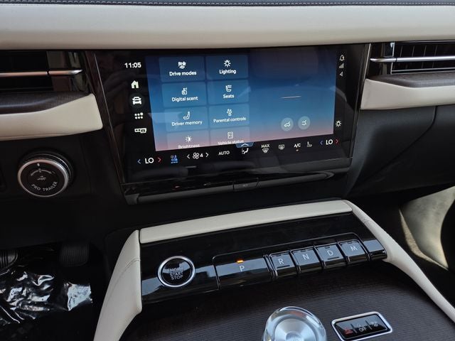 2027 Lincoln Navigator Reserve