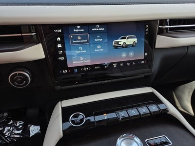 2027 Lincoln Navigator Reserve