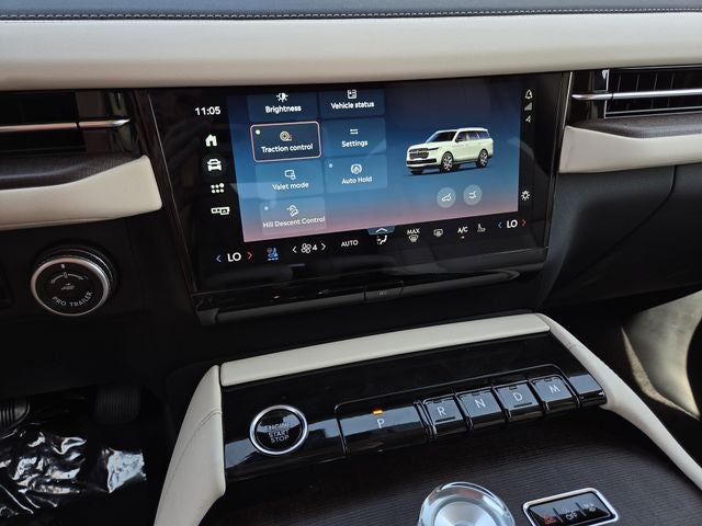 2027 Lincoln Navigator Reserve