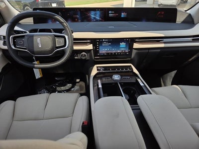 2027 Lincoln Navigator Reserve