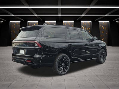 2026 Lincoln Navigator Reserve