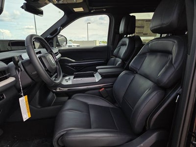 2027 Lincoln Navigator Reserve