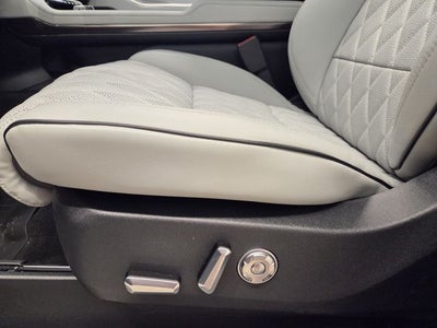 2027 Lincoln Navigator Black Label