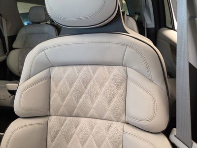 2027 Lincoln Navigator Black Label