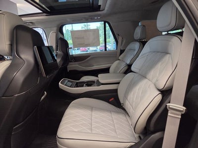 2027 Lincoln Navigator Black Label