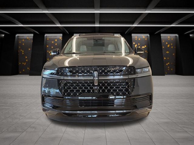 2027 Lincoln Navigator Black Label
