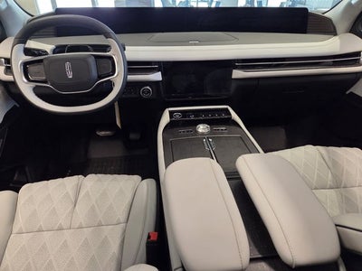 2027 Lincoln Navigator Black Label