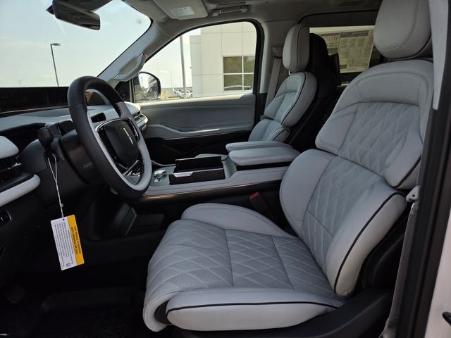 2027 Lincoln Navigator Black Label