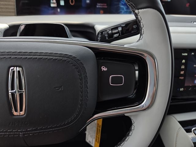 2027 Lincoln Navigator Black Label