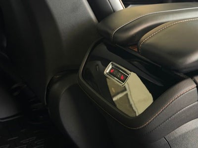 2025 Lincoln Navigator Black Label