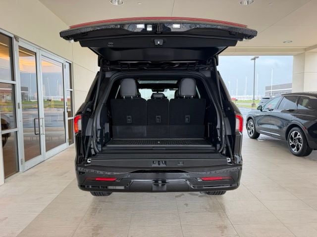 2025 Lincoln Navigator Black Label