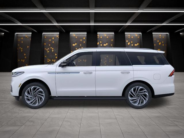 2026 Lincoln Navigator Premiere