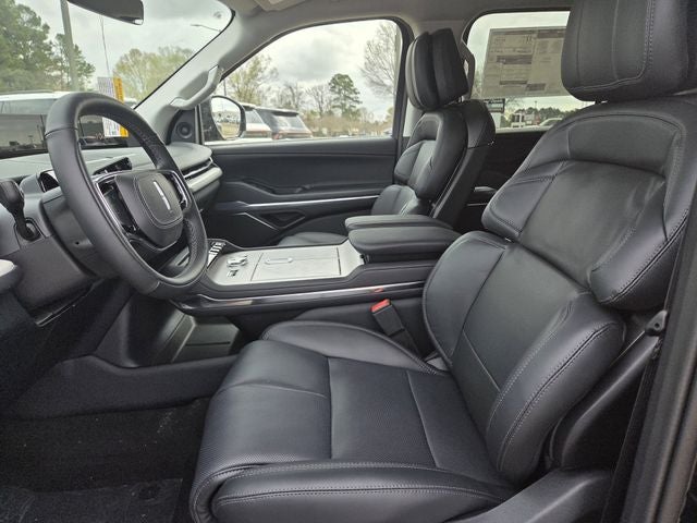 2026 Lincoln Navigator Premiere