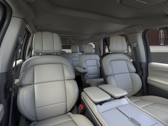 2026 Lincoln Navigator Premiere