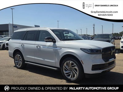 2026 Lincoln Navigator Premiere