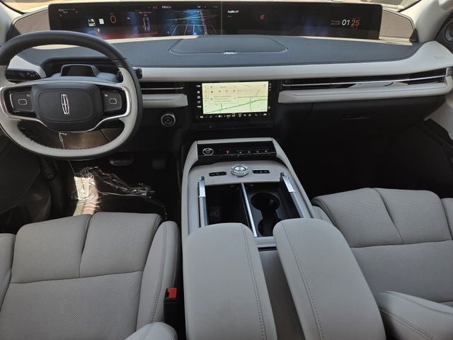 2026 Lincoln Navigator Premiere