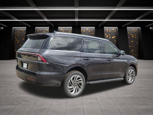 2026 Lincoln Navigator Premiere