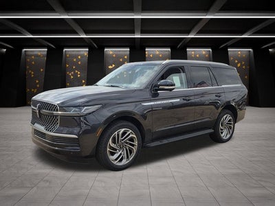 2026 Lincoln Navigator Premiere