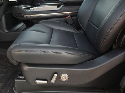 2027 Lincoln Navigator Premiere