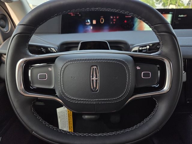 2027 Lincoln Navigator Premiere