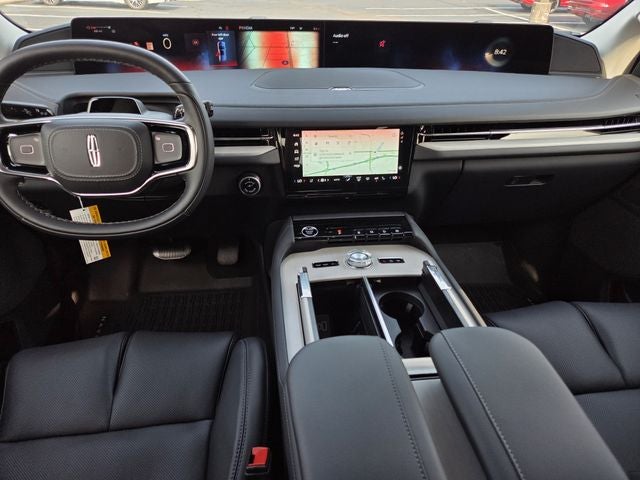 2027 Lincoln Navigator Premiere
