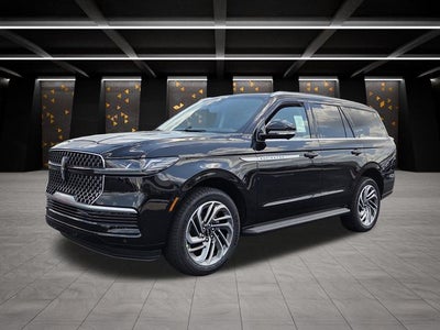 2027 Lincoln Navigator Premiere