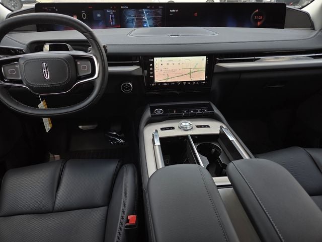 2027 Lincoln Navigator Premiere