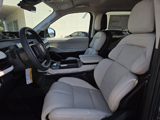 2027 Lincoln Navigator Premiere