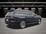 2027 Lincoln Navigator Premiere