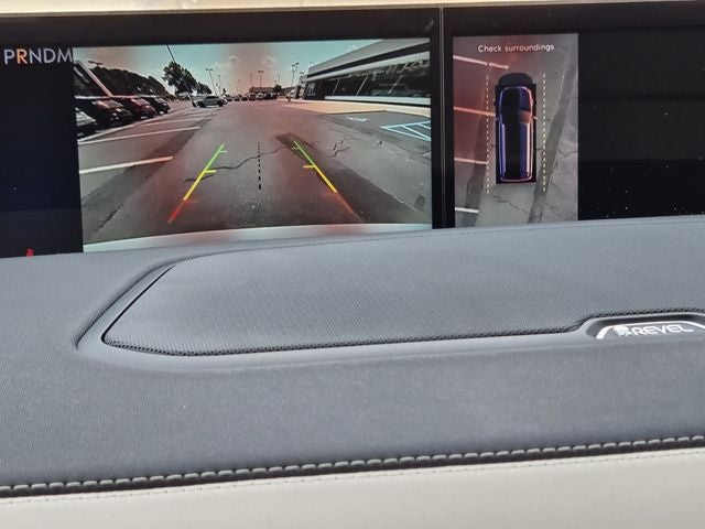 2027 Lincoln Navigator Premiere