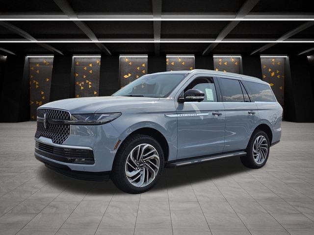 2027 Lincoln Navigator Premiere