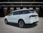 2027 Lincoln Navigator Premiere