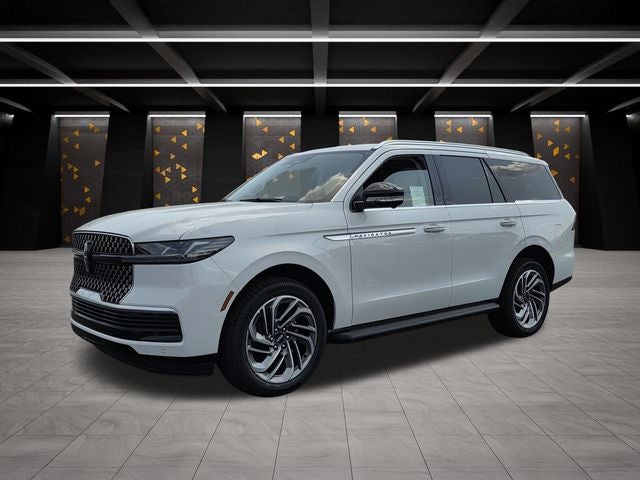 2027 Lincoln Navigator Premiere