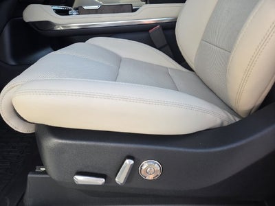 2027 Lincoln Navigator Premiere