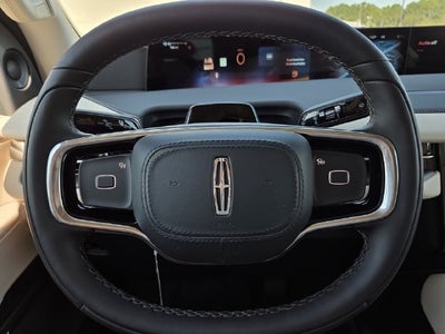 2027 Lincoln Navigator Premiere