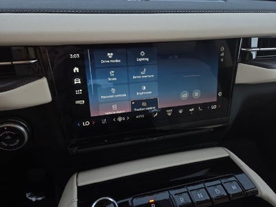 2027 Lincoln Navigator Premiere
