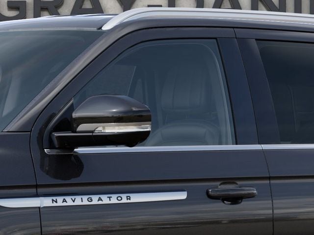 2027 Lincoln Navigator Premiere