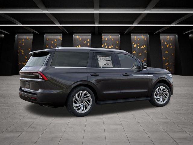 2027 Lincoln Navigator Premiere