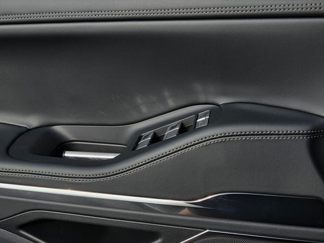 2027 Lincoln Navigator Premiere