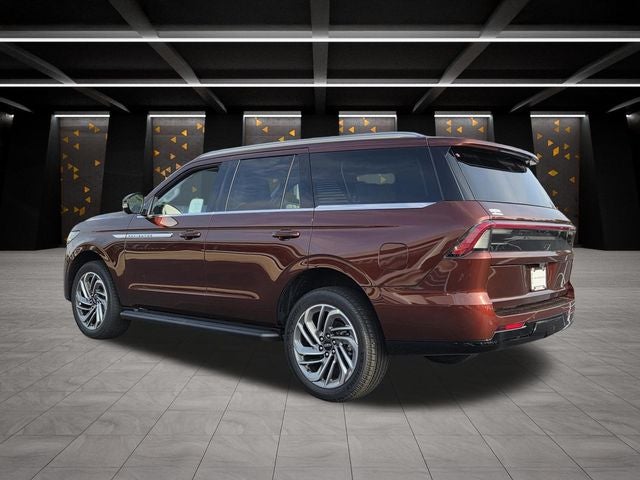 2027 Lincoln Navigator Premiere