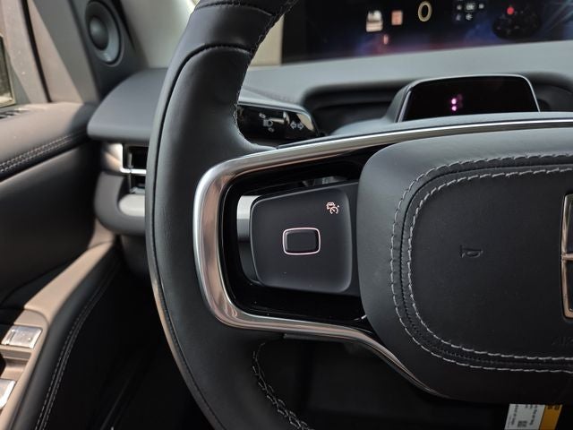 2027 Lincoln Navigator Premiere